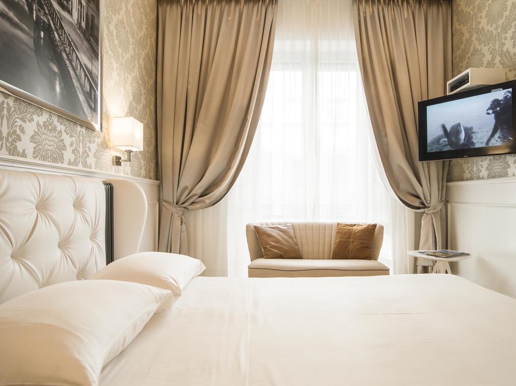Suite Milano Duomo Exterior photo