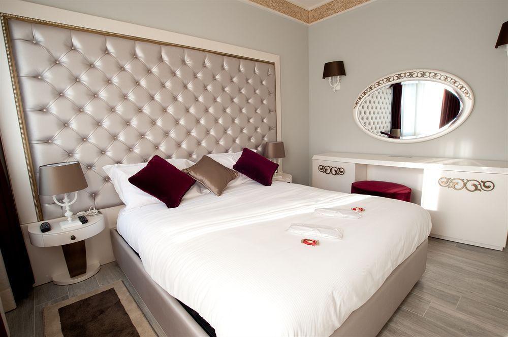Suite Milano Duomo Exterior photo