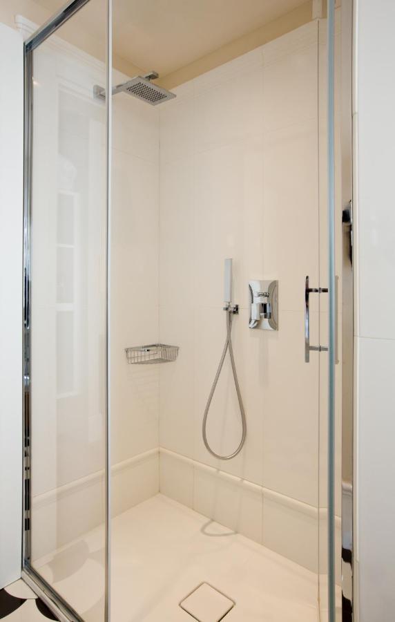 Suite Milano Duomo Exterior photo