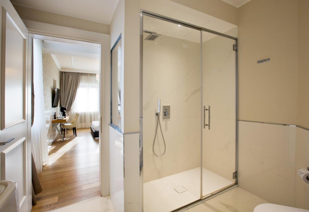 Suite Milano Duomo Exterior photo