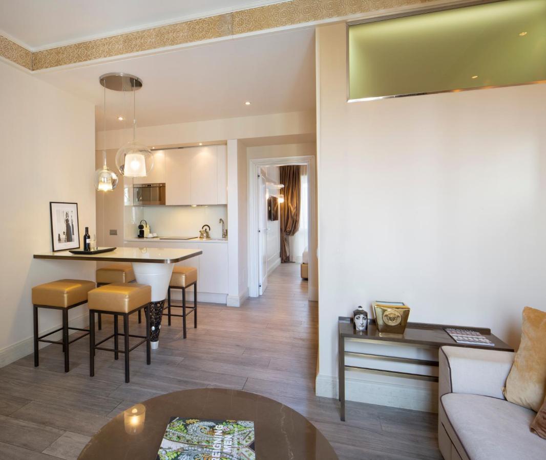 Suite Milano Duomo Exterior photo